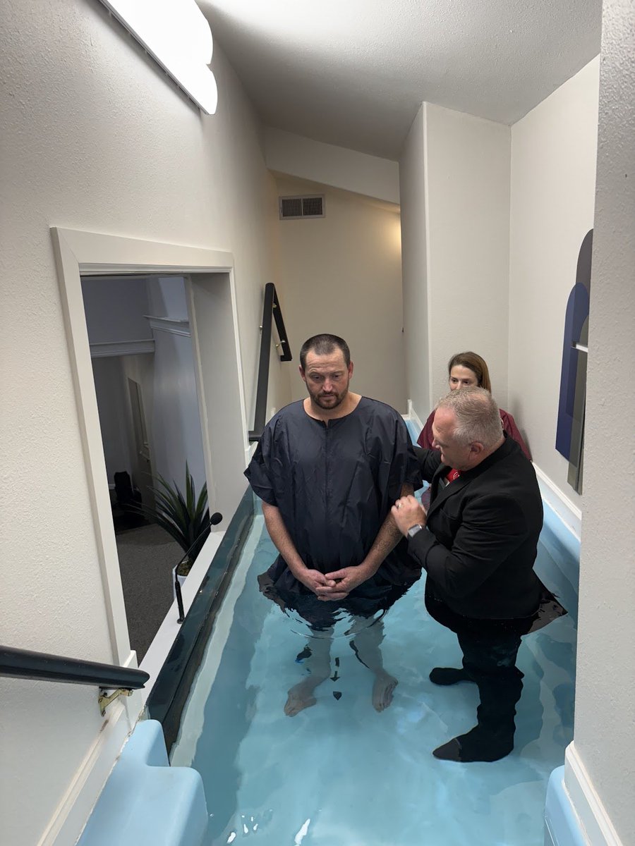 GabrielRuhl's tweet photo. I love our church! Tailgate Sunday was so much fun! Grateful for all that God did today! What a blessing to see people saved in all three services and 6 baptized! https://t.co/nmVX1767F4