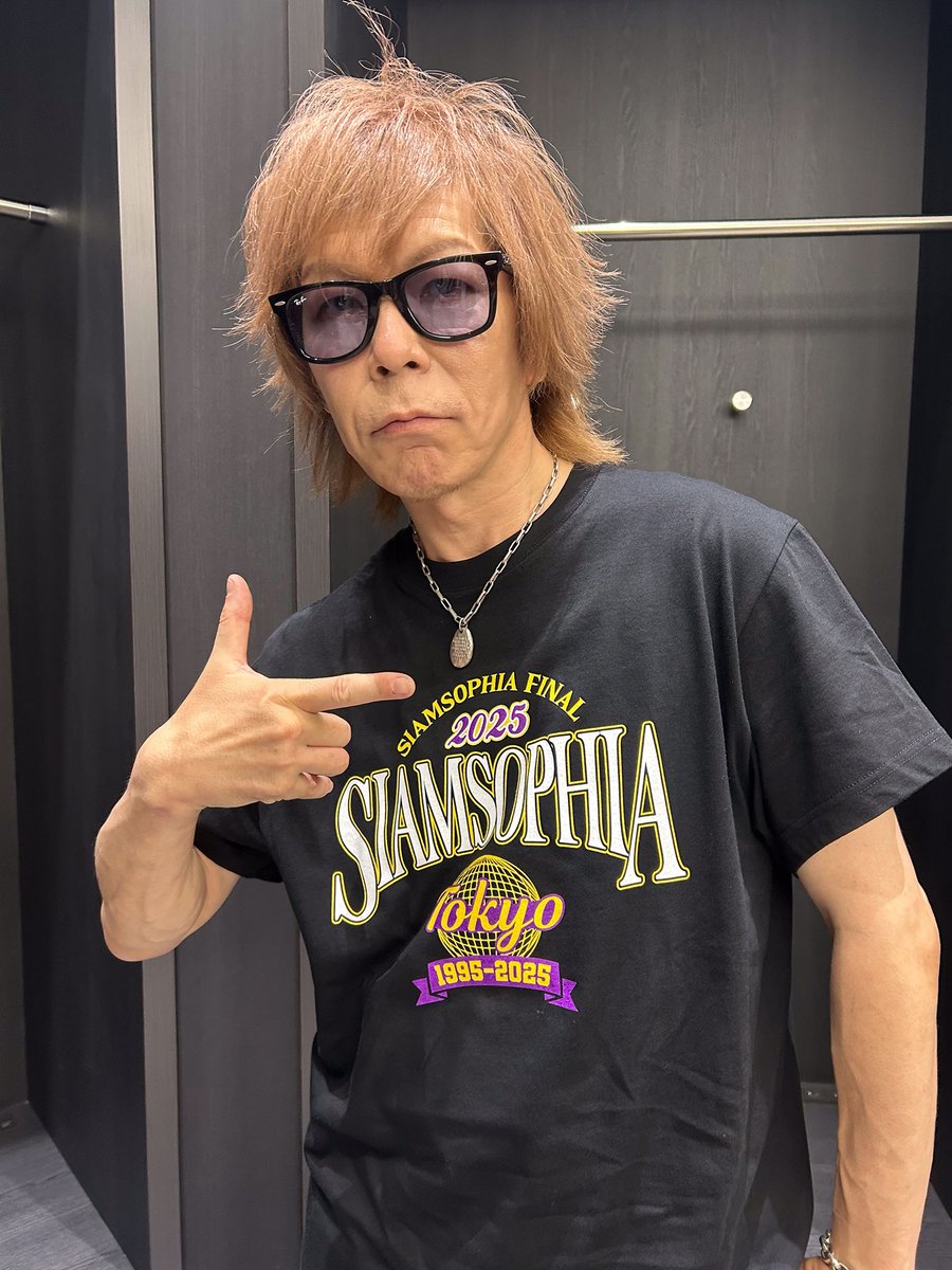 SOPHIA/2023直筆サイン入りTシャツ SOPHIA/2023直筆サイン入りTシャツ【最終値下げ】 SOPHIA/2023直筆