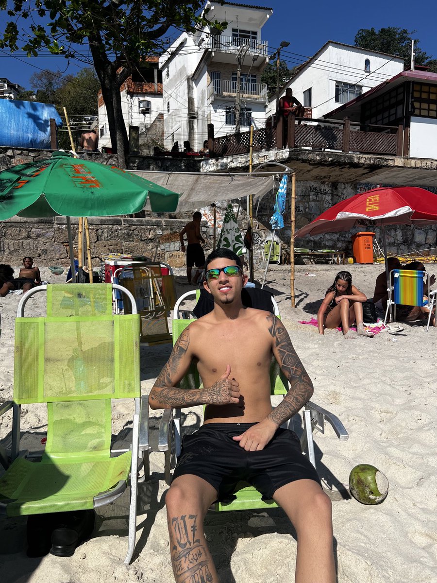 Sdds de uma praia