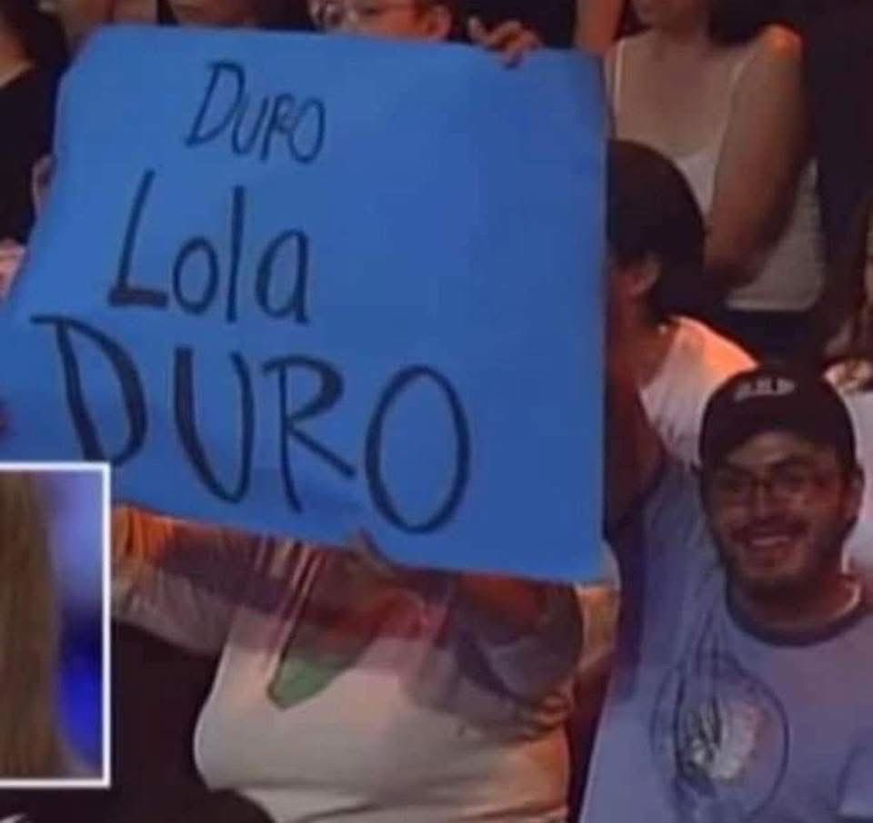 Pasar de esto …          ///       A esto…
.
#LaGranjaVIP 
😭