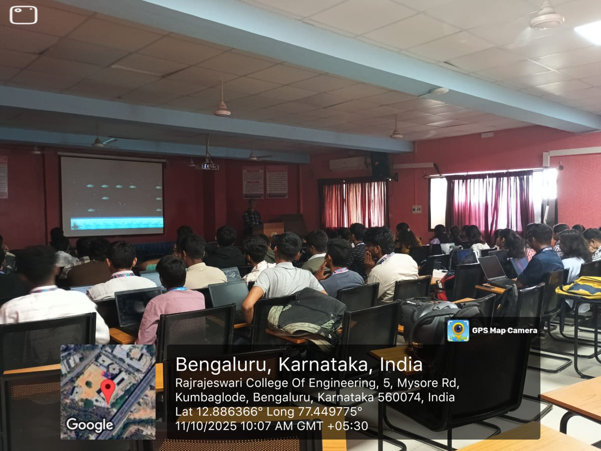 rrceblr's tweet image. 🎓💻 #RRCE CSE – Day 2 of #SDP “Python: Zero to Job Ready” 🐍✨

Students explored advanced Python in interactive, hands-on sessions with Mr. Karthik Kumar, mastering coding skills and boosting job-ready expertise for real-world applications! 💻🌟

#PythonTraining #TechInnovation