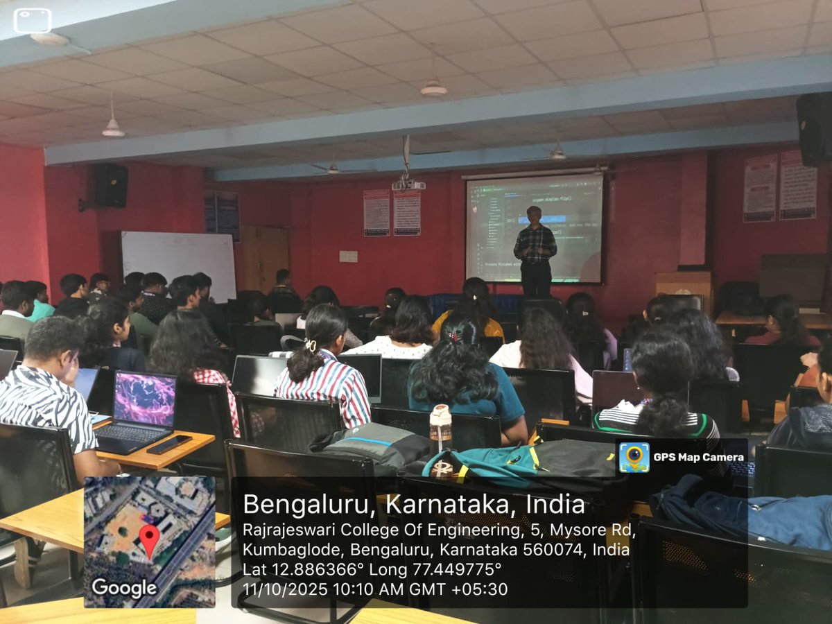rrceblr's tweet image. 🎓💻 #RRCE CSE – Day 2 of #SDP “Python: Zero to Job Ready” 🐍✨

Students explored advanced Python in interactive, hands-on sessions with Mr. Karthik Kumar, mastering coding skills and boosting job-ready expertise for real-world applications! 💻🌟

#PythonTraining #TechInnovation