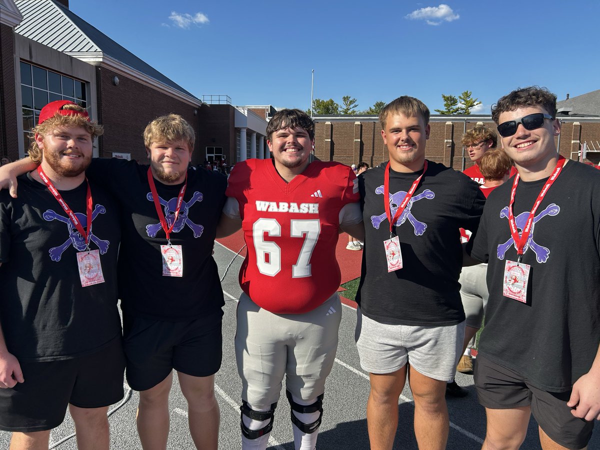 Had a fantastic time visiting <a href="/WabashCollege/">Wabash College</a>. Huge thanks to <a href="/CoachOlmy/">Olmy Olmstead</a> and <a href="/WabashFB/">Wabash College Football</a> for inviting out me and the rest of my o-linemen (-1). Also very proud of my good friend <a href="/ArellankJunior/">Junior Arellano</a> and all the work he’s done and doing!
Great day, Great school, Great win!