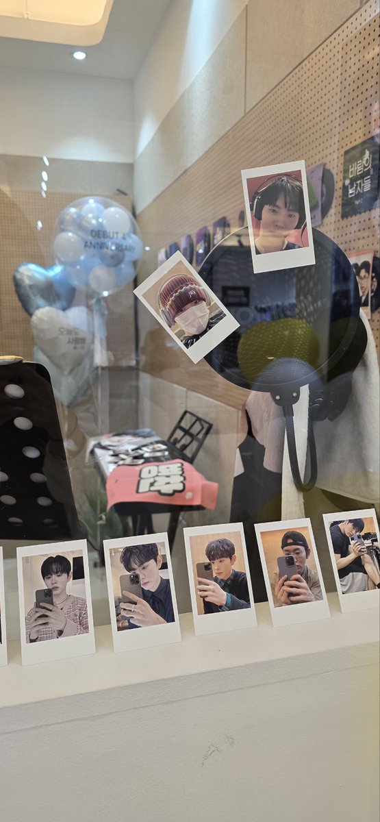 10/13-14 가수 이병찬님 데뷔 4주년 카페가 진행중입니다 💛✨️
#이병찬
#오늘도_사랑해_이병찬