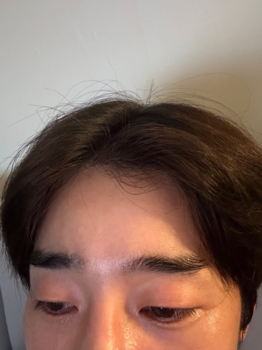 한아들 점심은 먹었나요
월요일이라 힘들죠?
눈물셀카 요청이 많아서 하나 남길게요
저 F인간 맞나봐요
드라마 참..좋네요