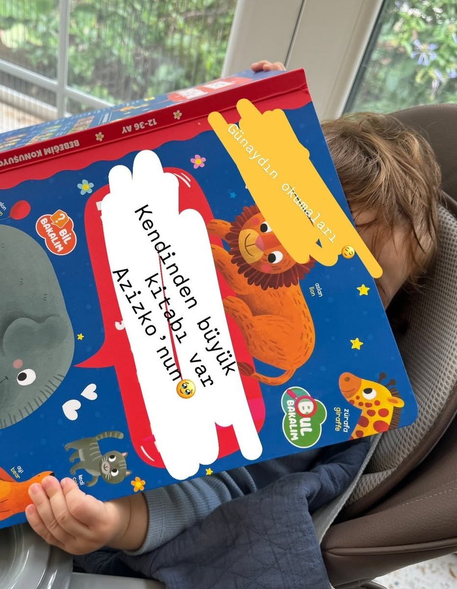 Büyük kitabın arkasına saklanan küçük Azizko'yu artık görebilir miyim? Burnumda tutuyorum resmen..😫