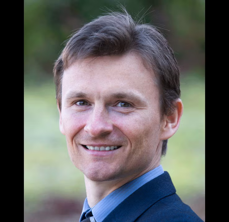 Advances_ASTRO's tweet image. On behalf of @RachelJimenezMD and the entire Editorial Board at Advances, we would like to welcome two new members to the team!

Jan Kriz, MD, PhD, Chair of Radiation Oncology at  Clemens Hospital in Muenster, Germany will be Section Editor of our ✨new✨benign/palliative…