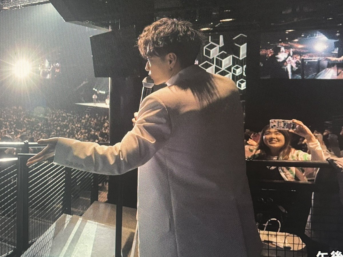 umeume0216's tweet image. 3/14🍭CANDYファンミ
昼の部💿みてたら
たけるくんの目の前にいるわたし
ばっちり映っててうれしい☺️
めちゃ幸せそうな自分😍
たけるくぅ〜ん🤍って声入りまくりで吹いた

サプライズだった練り歩き
毎年恒例になったらいいなあ
早く次のたけフェスの募集きてほしい！

#佐藤健
#佐藤健TikTok…