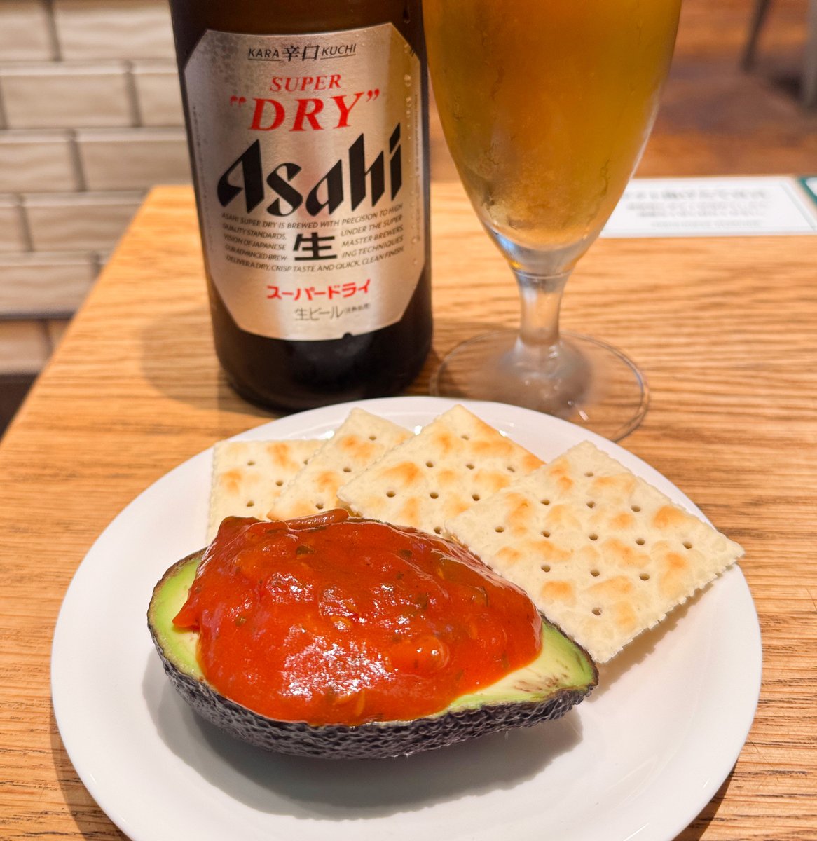 1000bero_net's tweet image. フレッシュネスバーガーがちょい飲みに本気出してきた。選べるフレバルセットいいじゃん✨
