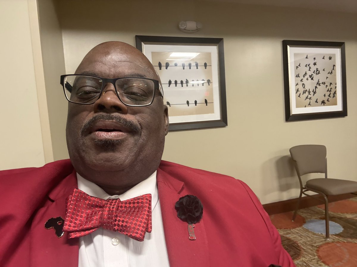 PAA Brothers 👌🏾♦️👌🏾taking care of KAPPA <a href="/kapsi1911/">Kappa Alpha Psi® Fraternity, Inc.</a> Business during the October meeting!