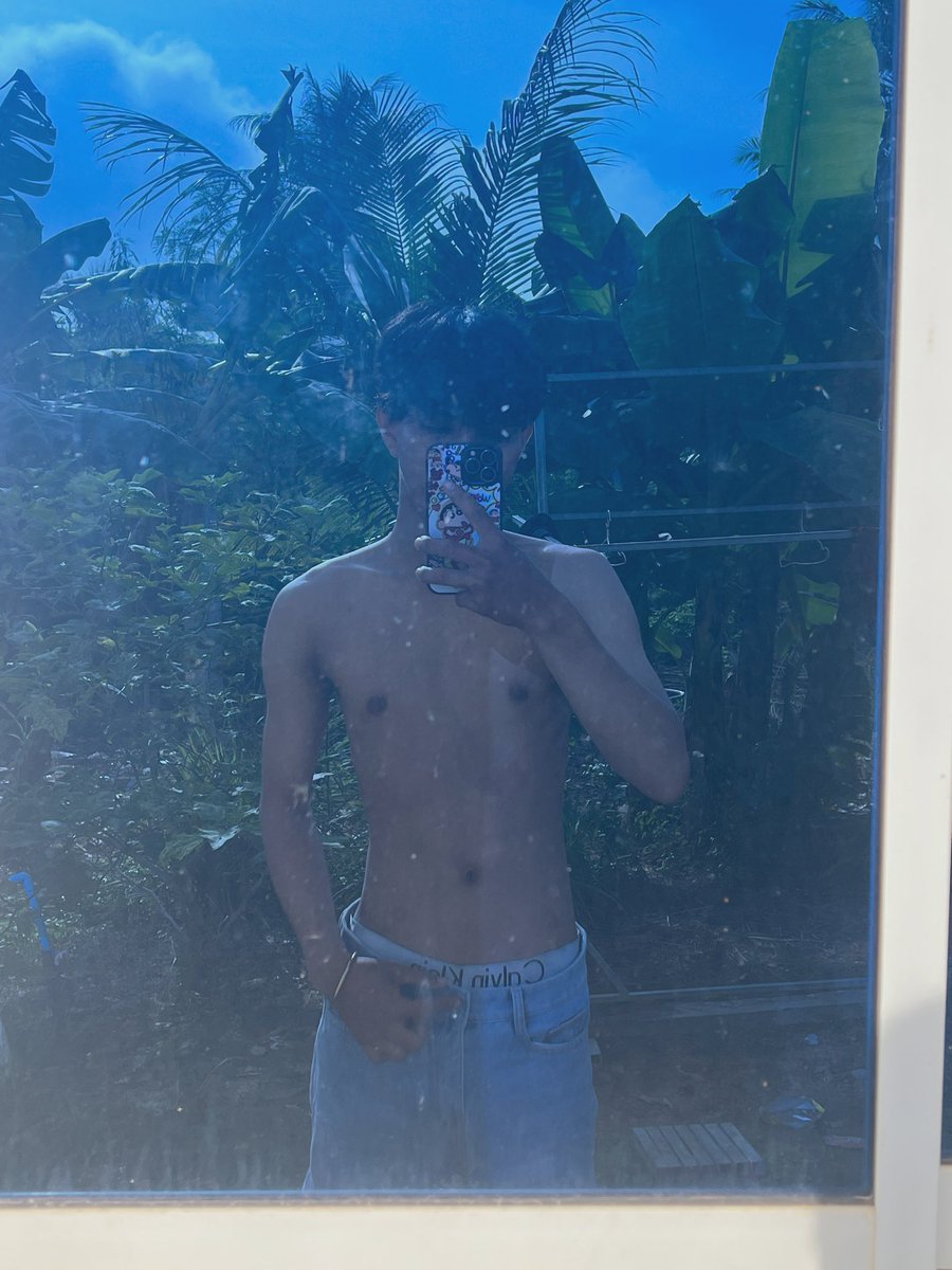 Lucky 🤍 tweet media