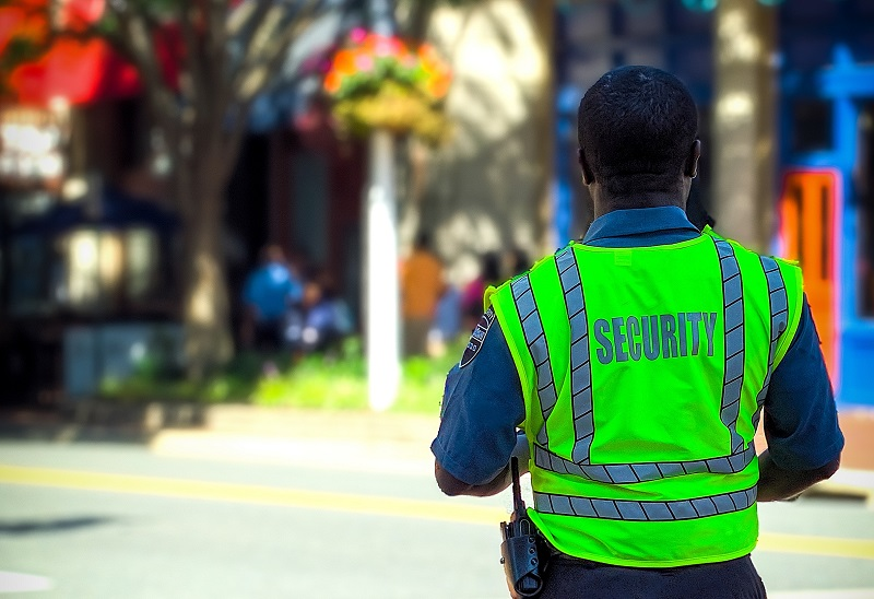 [ON AIR] The <a href="/EducationGP1/">Gauteng Department of Education</a> is facing a deepening financial crisis, with months of unpaid invoices to security and school nutrition service providers threatening the safety and well-being of thousands of learners across the province. Lisa Sukdev: spokesperson for affected bidders