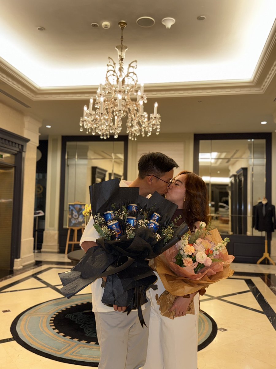 thomas_angley's tweet photo. My best birthday, i love you so much darling for always being there for me and pampering me with your love. I always come first to you, and i truly appreciate what you've done for me, all the time. You've shown me unconditional love and a wonderful side of this world. I love you. https://t.co/L6kKCBgQtP