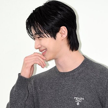 이번에도 역시 너무 이쁘다.. 🥰
