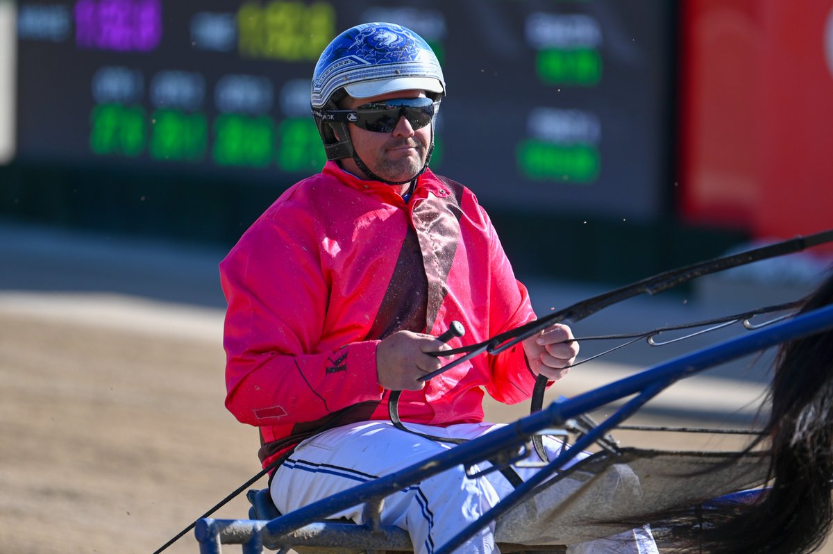 Club Menangle tweet media