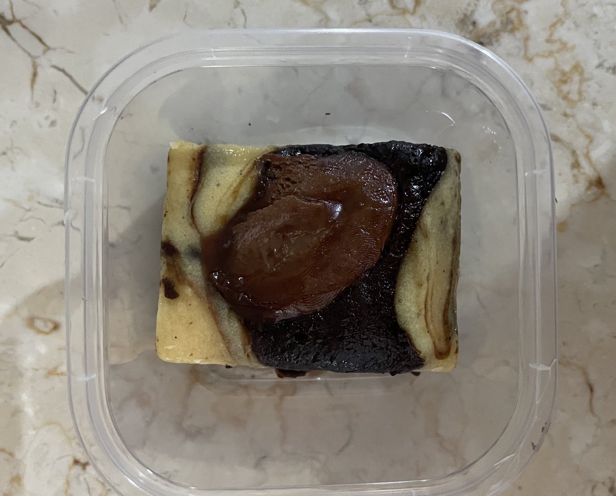 literally heaven in a bite <a href="/aMrazing/">Alexander Thian</a> gokil brownies kejunya enak banget 😭🫶