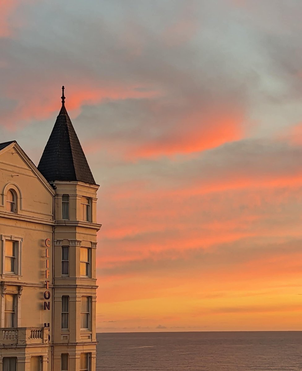 October views of  #scarborough. Wishing everyone a bright and beautiful week.