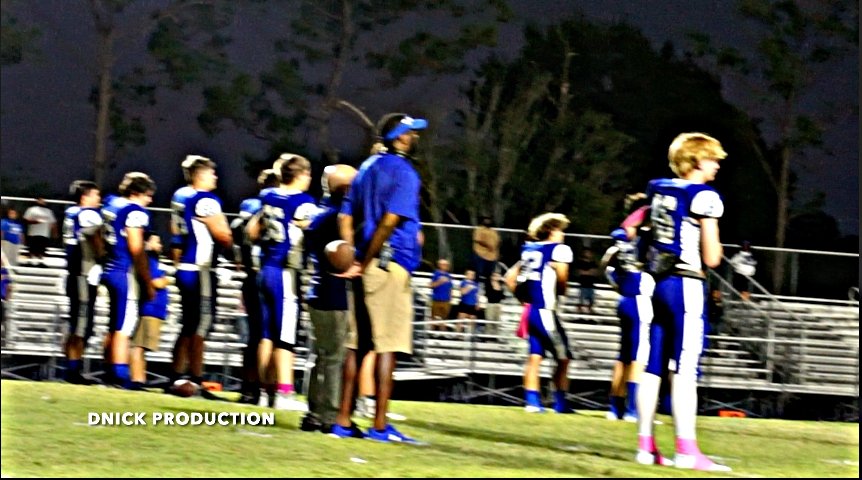 The DeSoto Bulldogs gave it their all under the Friday night lights on October 10th, 2025! 💙🏈 The boys played with heart, pride, and love for their community. A true Homecoming night to remember! 💪🐾

#DeSotoBulldogs #Homecoming2025 #FridayNightLights #BulldogPride