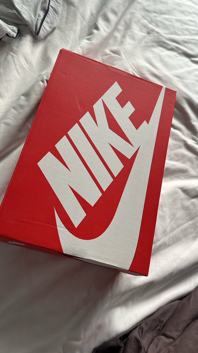 Thanks for my new Sneakers 😈 
Your special vid is on the way 💦