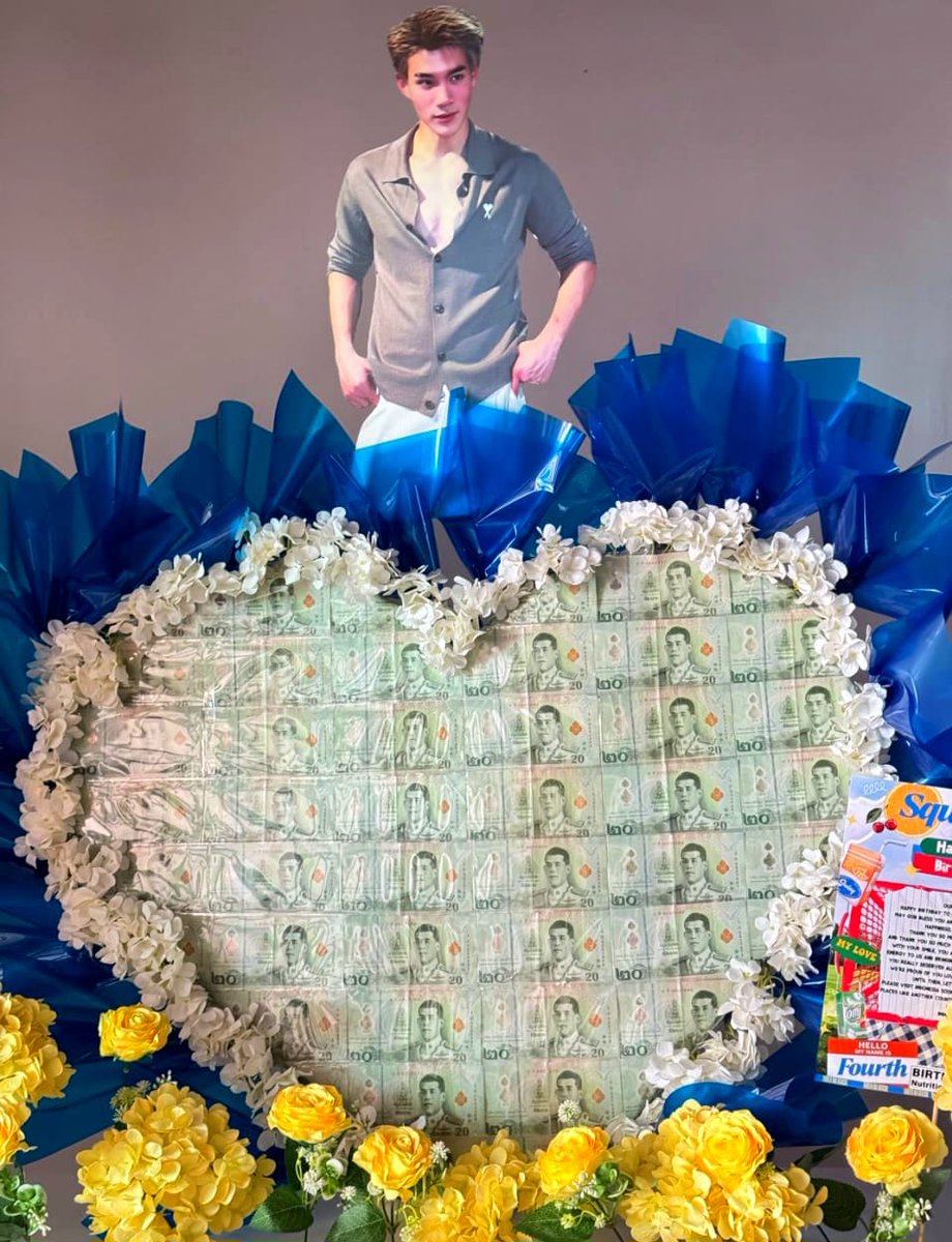 FourthINA_ofc's tweet photo. FOURTH'S Birthday Gift
   —— Squeeze The Day 21st BDay Bash

【Money Bouquet】

Happy Bday to our sunshine and precious @tawattannn . 
Let’s celebrate 21 years of amazing memories with many more to come 💙

— With love, Indonesia Fans

#TheMagicofFOURTH21st #MagicFOURTHTurns21 https://t.co/lTuP4cXiaa