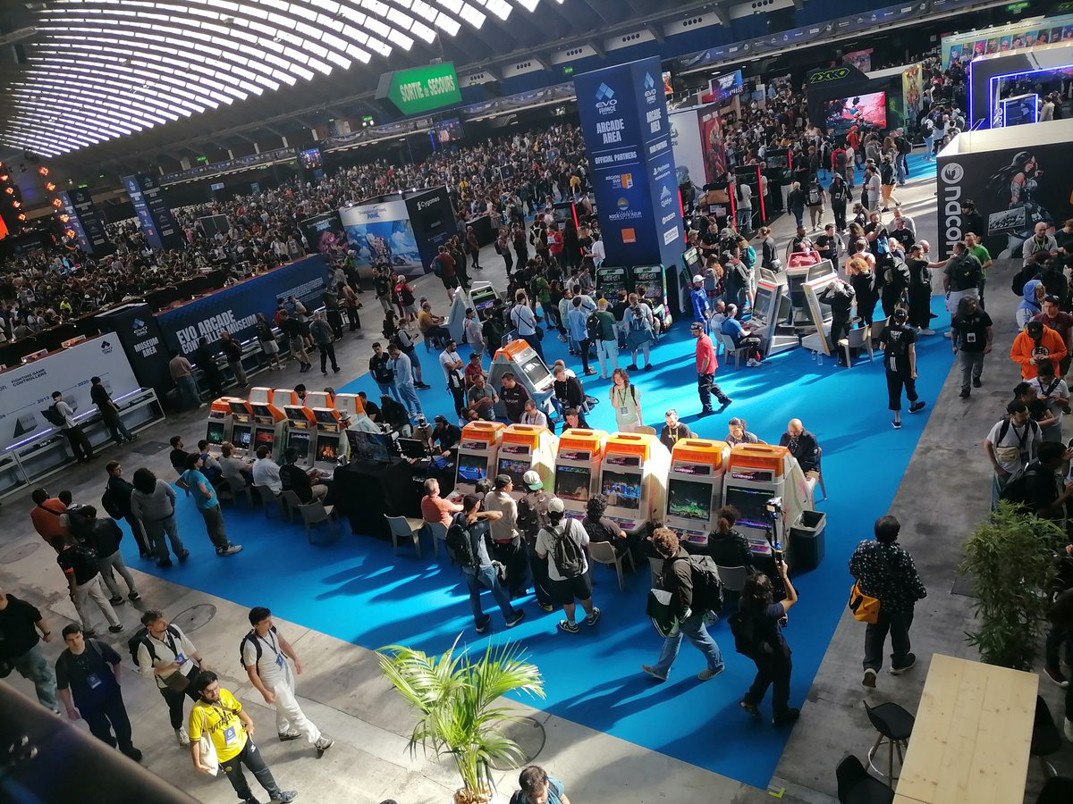 ArcadeFredo (@hfs_fredo) on Twitter photo Des profondeurs de la salle des fêtes de Lury sur Arnon, aux sommets du Versus Fighting international. 
Le <a href="/HFSplay/">HFS - Powering the Arcade at #EVOFr (oct 10-12)</a> , quelle aventure de dingues 💛🙏 Des profondeurs de la salle des fêtes de Lury sur Arnon, aux sommets du Versus Fighting international. 
Le <a href="/HFSplay/">HFS - Powering the Arcade at #EVOFr (oct 10-12)</a> , quelle aventure de dingues 💛🙏