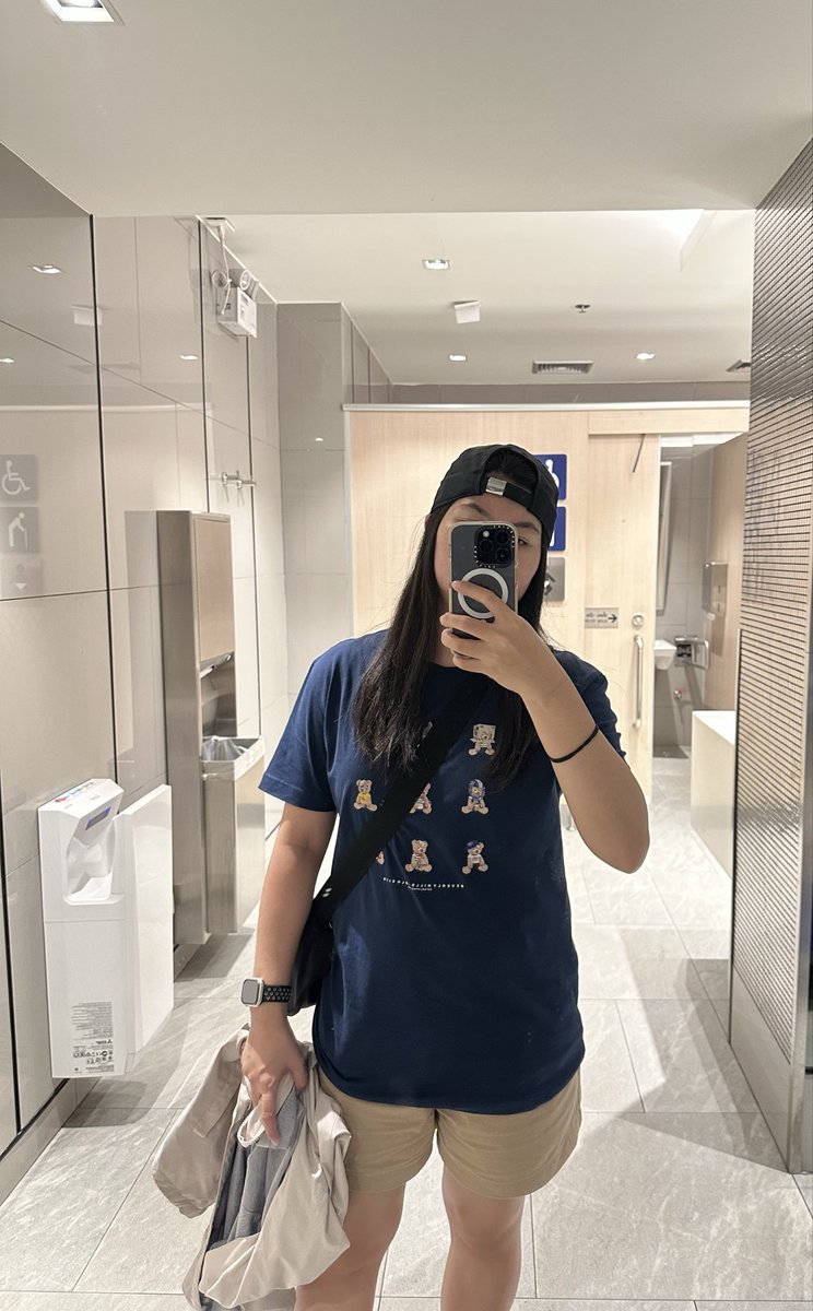 strwberrylim's tweet image. Hi?

#BSD #BloomSelfieDay