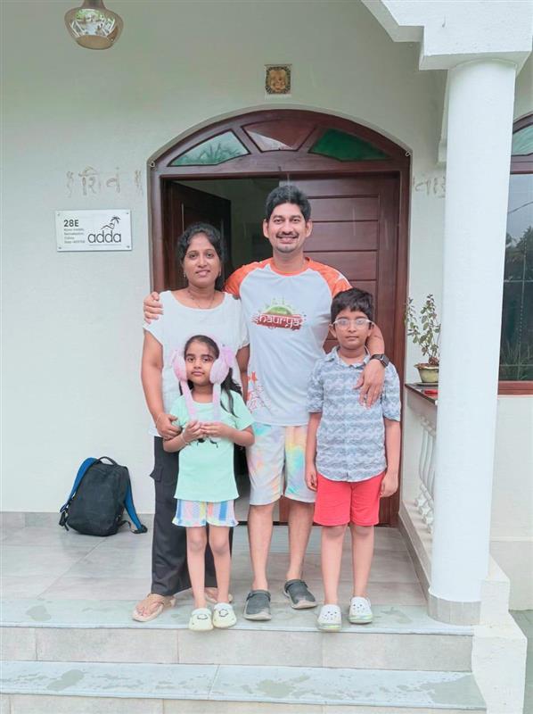 AAPNAInfotech's tweet image. 🌴 Family Retreat at AAPNA ADDA, Goa! 🏖️

Our AAPNA Commandos and their families soaked in the Goan spirit — laughter, sunsets &amp;amp; cherished memories. 💙

Here’s to family, friendship, and the #SpiritOfAAPNA that makes every moment special!

#LifeAtAAPNA #GoaVibes #TogetherWeShine