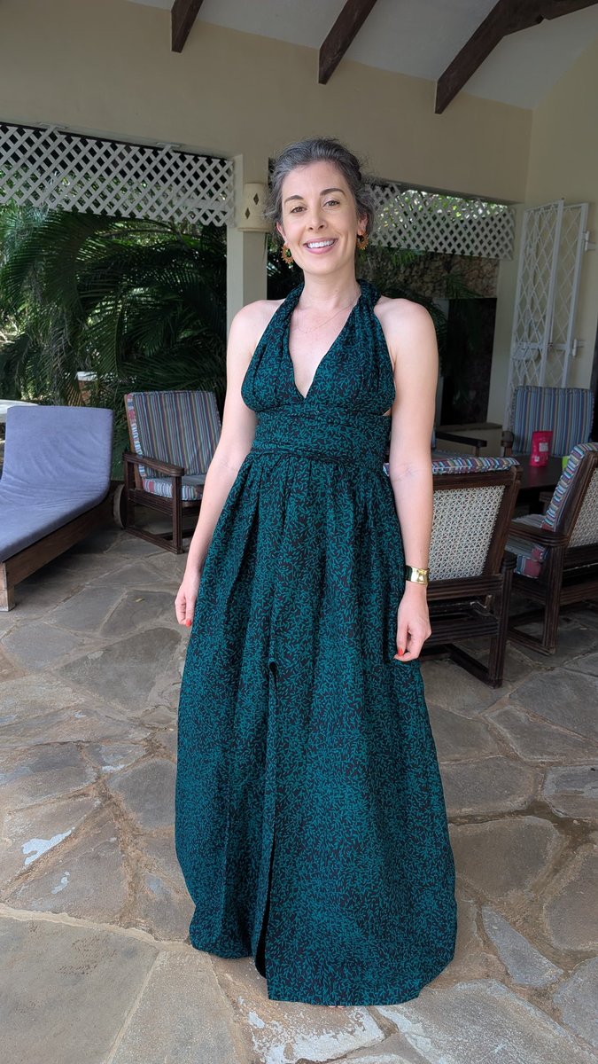 “It was perfect! Thank you so much!!” -  our beautiful client in the Nyateko Infinity Maxi 😍

Kicking off the week loving how effortlessly she wore this look 💫 Want something made just for you for an event? 

Send us a DM , we’ve got you 💌

#NyatekoWoman #InfinityDress