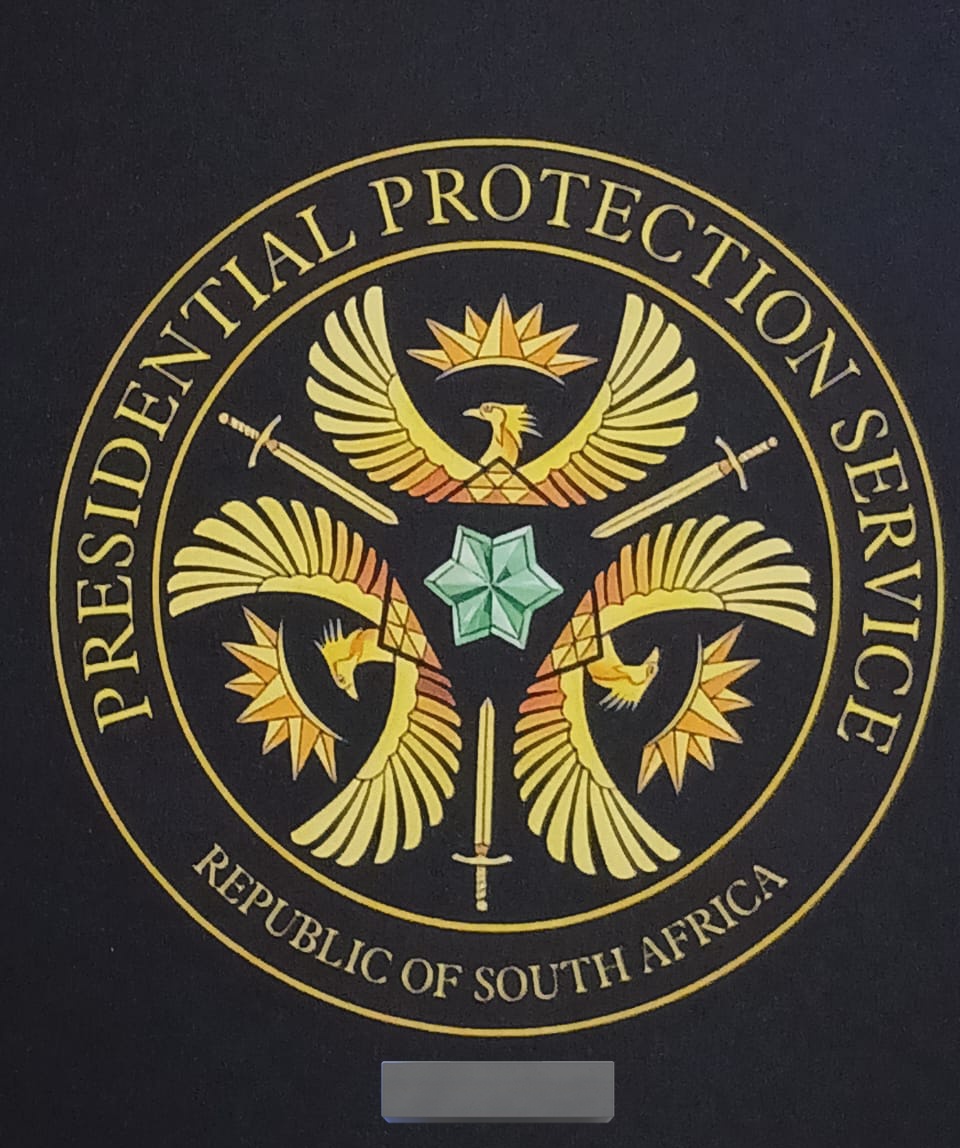 NEWS: A member of the Presidential Protection Service (PSS) has committed suicide in Burgersfort, Limpopo.

Police sgt (53) from Riba Cross,  was WANTED by Pretoria police for murder of a policewoman on Saturday and attempted murder of his wife in Bronkhorstspruit on Sunday..