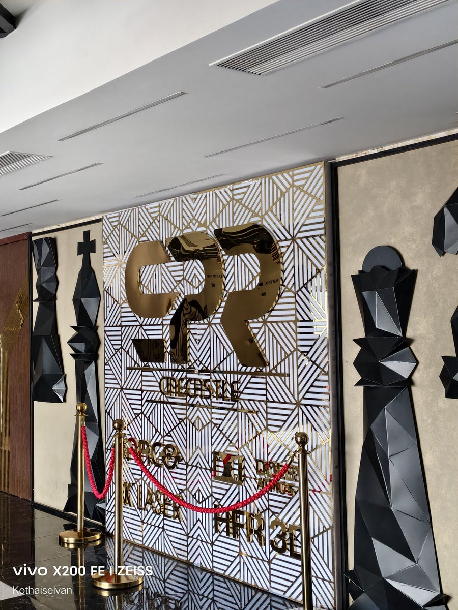 Kothaiselvan21's tweet image. Watched #KantaraChapter1 at @SPRcinecastle — Screen-1 (KING👑)

—The BARCO Flagship 4K RGB LASER Proj 🎞️dazzles with Sharp-Colourful-Brighter Visuals 👌🔥.

—Complete PULZZ spkrs ATMOS 🔊 delivers Tight Impactful Bass with Stunning detailed Sound💥💥(64‑Ch)

#Salem

(1/2)🧵