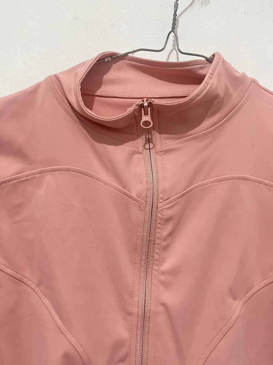 prelovedazalia's tweet photo. 🌟wts baju jaket olahraga pink (cosy premium sport jaket)🌟
🌟40k ajaa
🌟bisa oyen https://t.co/0XjBCj0v3r