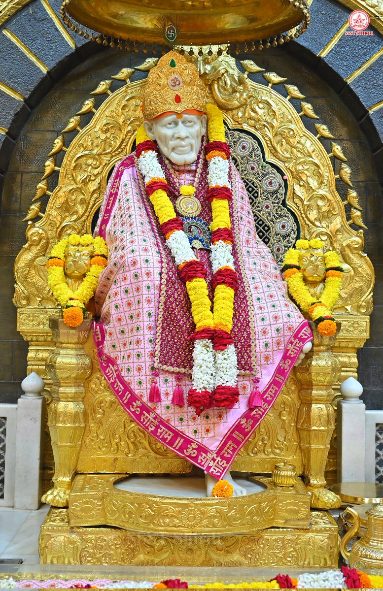 *!! ॐ साई राम !!*
*श्री साईबाबा संस्थान विश्वस्त व्यवस्था,शिर्डी*
*!! ॐ Sai Ram !!*
*Shri Saibaba Sansthan Trust, Shirdi*
≈≈≈≈≈≈≈≈≈≈≈≈≈≈≈≈≈ 
*आरती :-माध्यान्ह आरती*    
*सोमवार १३ ऑक्टोंबर* *२०२५*  
*Aarti :-Madhyan Aarti*
*Monday 13 Oct 2025*