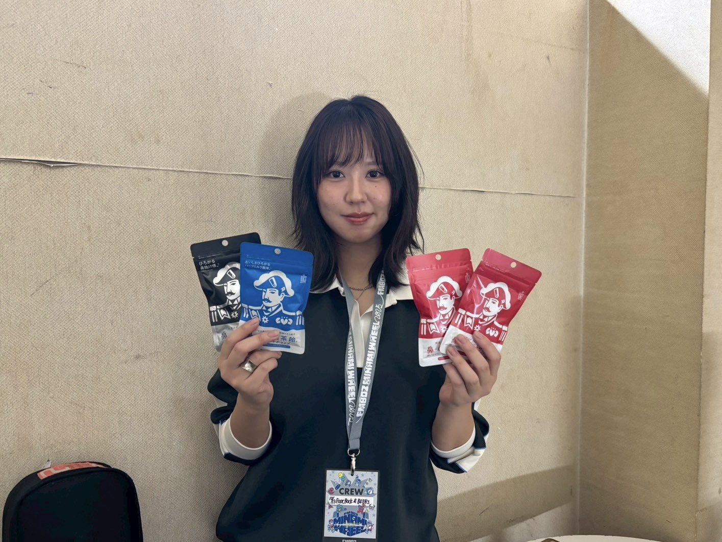 青いガーネット (@_aoigarnet) / X