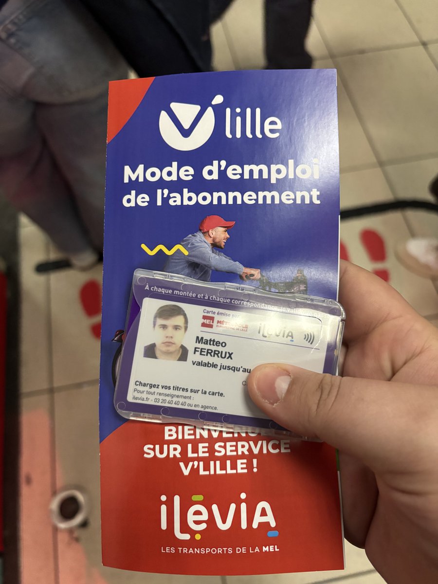 Mattéo FERRUX (@matteoepik) on Twitter photo ⌚️ Top chrono : 10 minutes à l’agence de Lille Flandres.
Merci aux personnels Ilévia pour leur professionnalisme ! 🙏 ⌚️ Top chrono : 10 minutes à l’agence de Lille Flandres.
Merci aux personnels Ilévia pour leur professionnalisme ! 🙏
