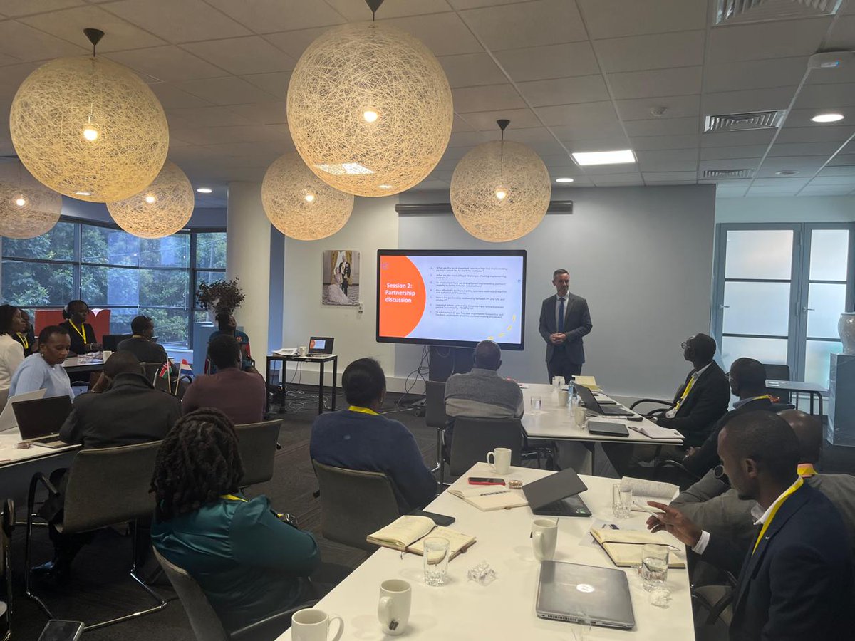 On Monday, our partners in Kenya reflected on PROSPECTS’ achievements &amp; challenges.
With Kenya’s new Shirika Plan &amp; tighter budgets, PROSPECTS is more vital than ever! 💪
Supporting refugees &amp; hosts by improving:
📚 Education
💼 Economic inclusion
🛡️ Protection
🏗️ Infrastructure