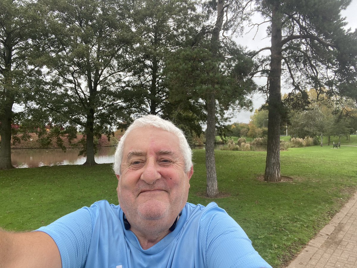 KeithSandie's tweet image. #RunForFun Mid morning 3 miles around the lakes, lovely morning for running. Tried to run in heart zone two but ended up in zones three and four 😂. Have my first 5k race (Burton 5k) a week on Sunday coming so looking forward to that as it’s been 10 months since my last run 😊🏃