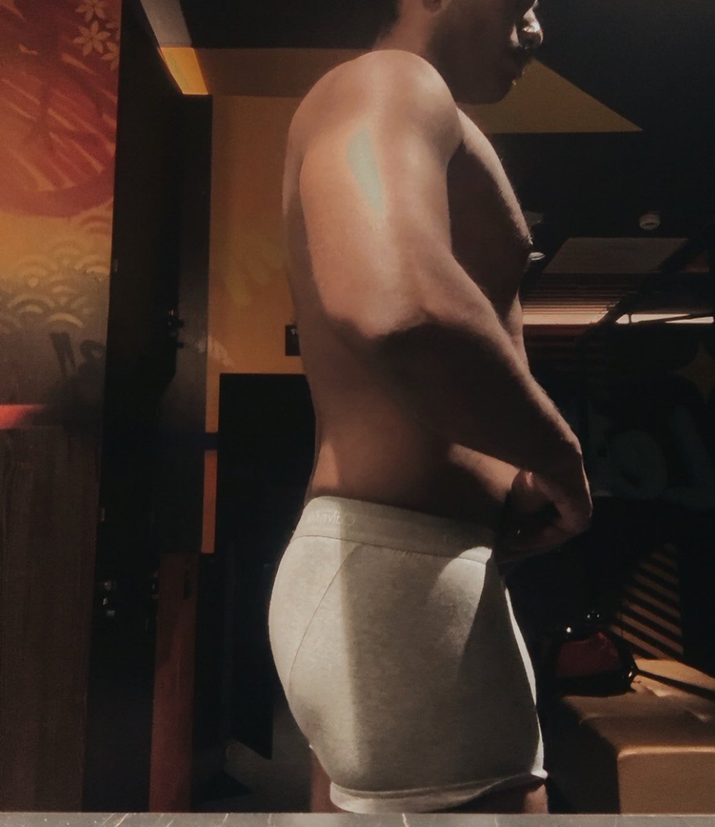 BiBoyMallu's tweet photo. Satisfying both points ππ
#bulge #mallubi #ass #hung #Chudai https://t.co/7AZLRbxbZd