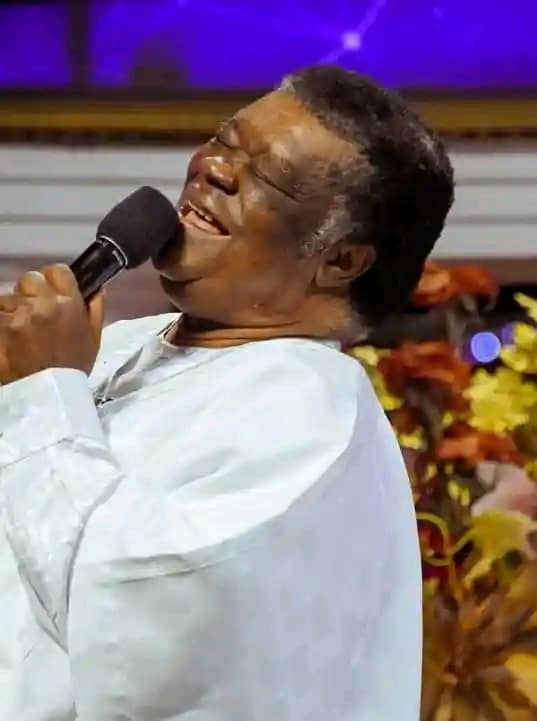 maiyaki31011's tweet photo. Kaiiiii 
We're glad that he's resting.

He has served his generation and left the work for us to continue from where he stopped
#UmaUkpai #gloriousexit #godsgeneral https://t.co/TvVEbuyVrg