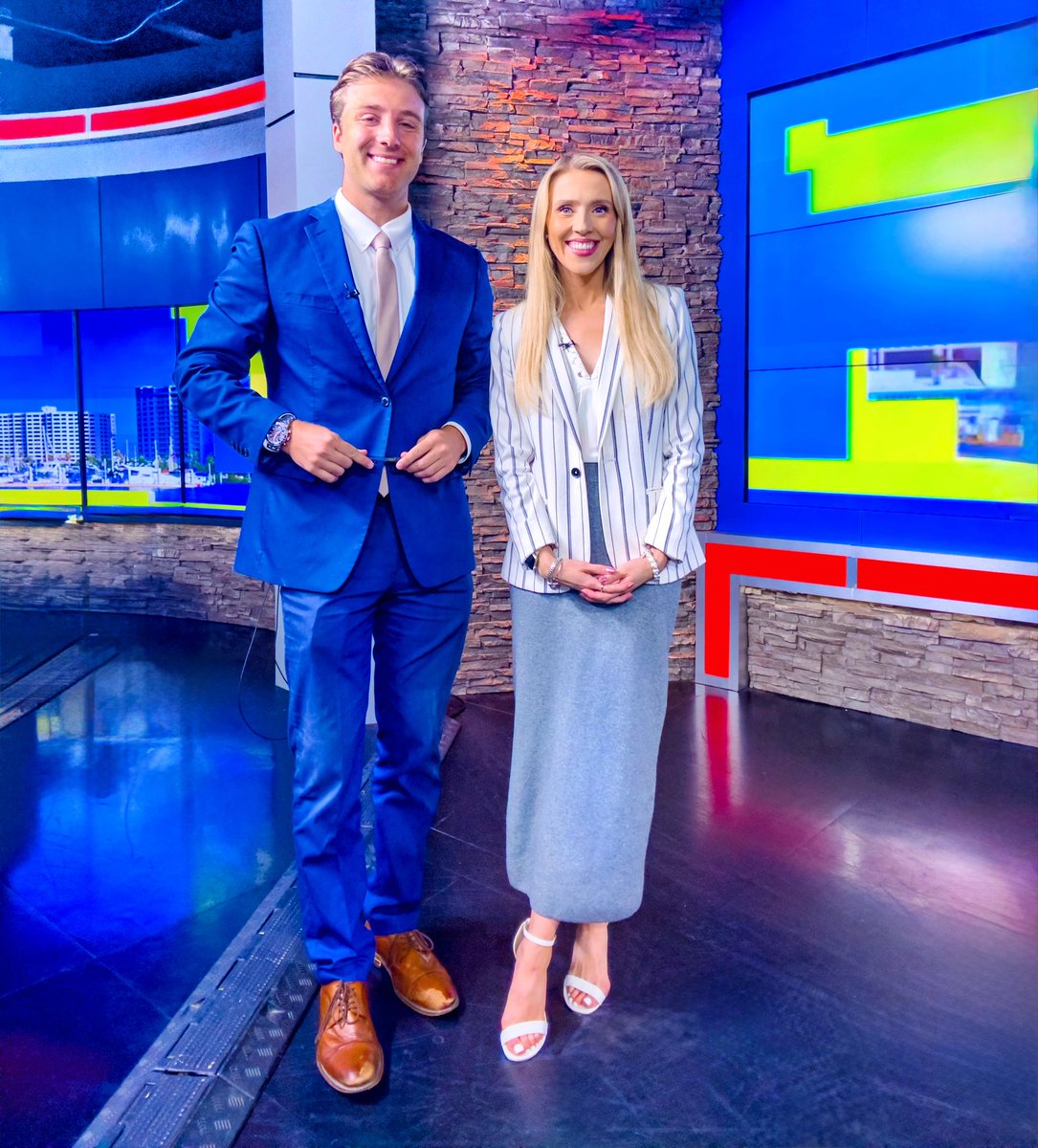 Happy Monday Everyone! 💛 <a href="/mysuncoast/">ABC7 Sarasota</a>