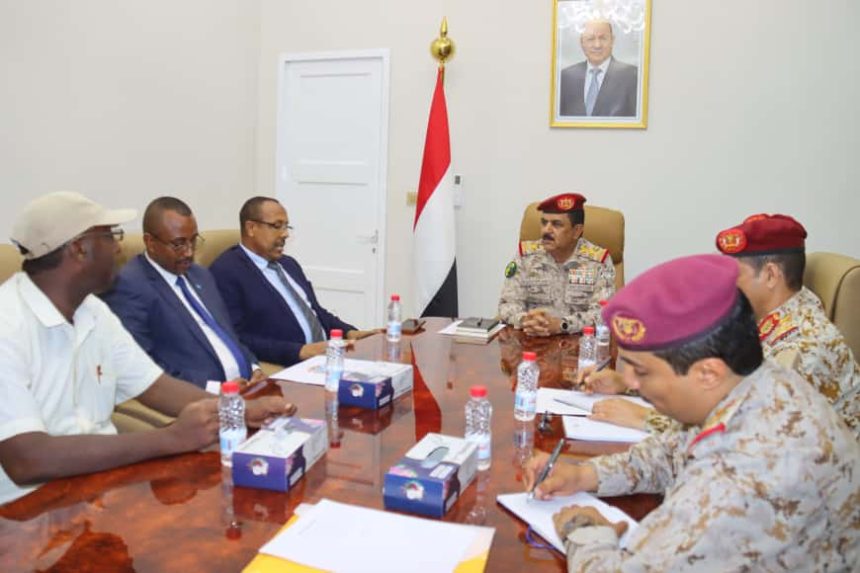 SONNALIVE's tweet image. Somali Ambassador Meets Yemen’s Defense Minister to Discuss Security Cooperation
shorturl.at/RvpRs
#Somalia #Yemen #SecurityCooperation #Defense #RegionalStability #Diplomacy #PeaceAndSecurity