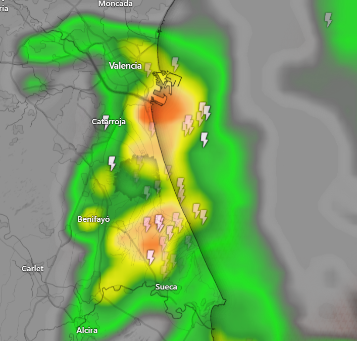 Stormyalert tweet media