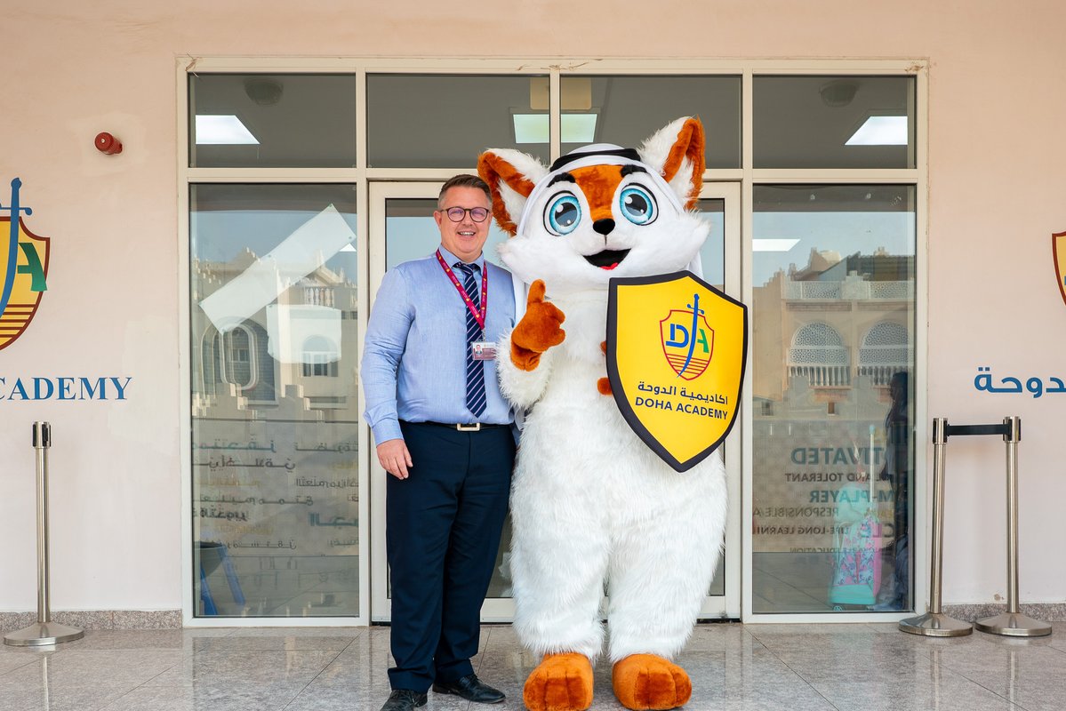 dohaacademy's tweet image. Fares Visits Doha Academy Salwa!
Our beloved mascot spent the day interacting with students, joining classes, and spreading joy! 
A fun-filled day of smiles, laughter, and unforgettable memories. 
#DohaAcademySalwa #FaresTheMascot #LearningWithFun #SchoolSpirit