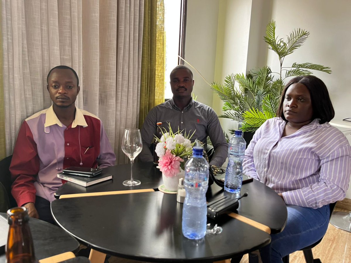 Dr OWANDJ'OTETE ONEMA FRANCK (@franckonem60538) on Twitter photo 🇨🇩 FRC en marche !
Ce samedi 11 octobre 2025, la Force Républicaine Congolaise s’est encore réunie pour tracer les lignes de son avenir.
Nous avons jeté les bases d’une structure solide, défini la direction provisoire, lancé la campagne d’adhésion et fixé le cap
<a href="/OMELONGA_LENS1/">LEN'S OMELONGA</a> 🇨🇩 FRC en marche !
Ce samedi 11 octobre 2025, la Force Républicaine Congolaise s’est encore réunie pour tracer les lignes de son avenir.
Nous avons jeté les bases d’une structure solide, défini la direction provisoire, lancé la campagne d’adhésion et fixé le cap
<a href="/OMELONGA_LENS1/">LEN'S OMELONGA</a>
