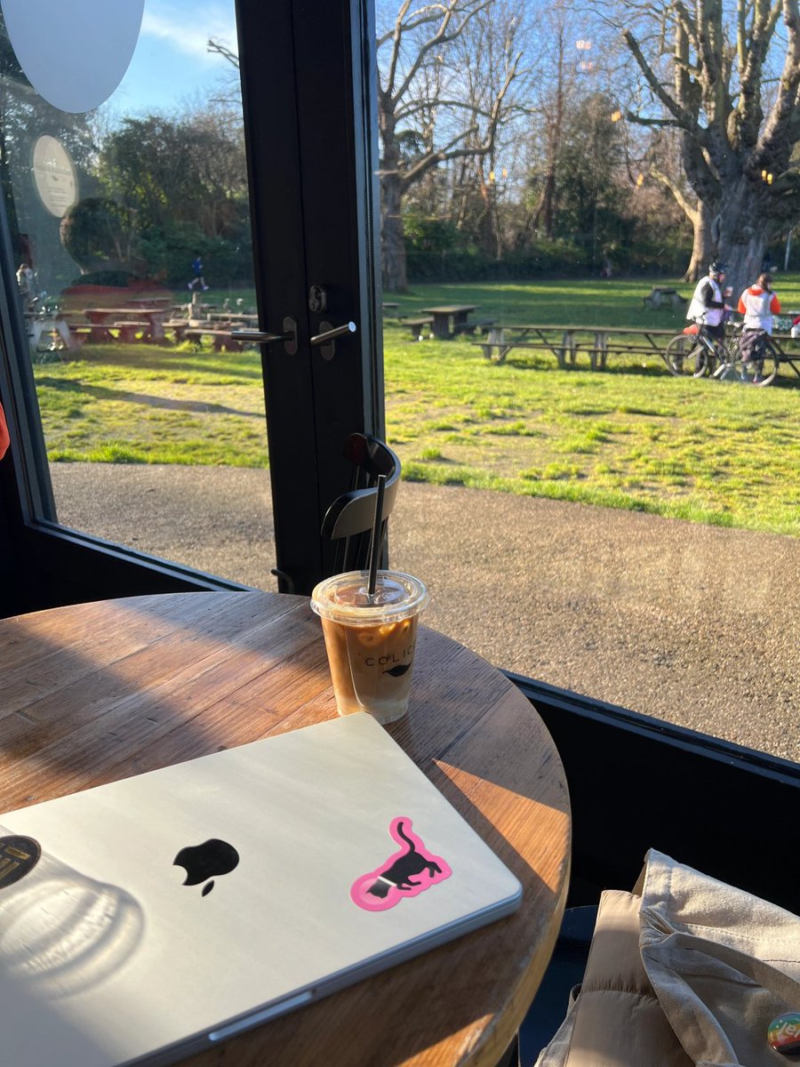 Princess1_6's tweet photo. At Peckham Rye Cafe, every moment feels like a gentle embrace. https://t.co/rSdR7UeKif