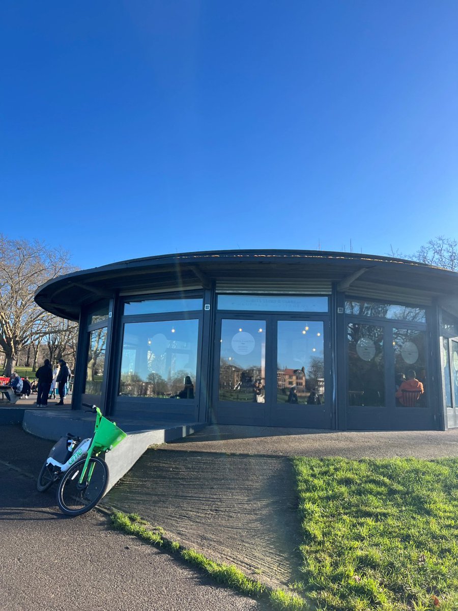 Princess1_6's tweet photo. At Peckham Rye Cafe, every moment feels like a gentle embrace. https://t.co/rSdR7UeKif