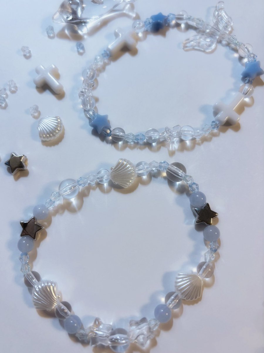 ᯓ☆ 水色と白のブレスレット ᯓ☆
