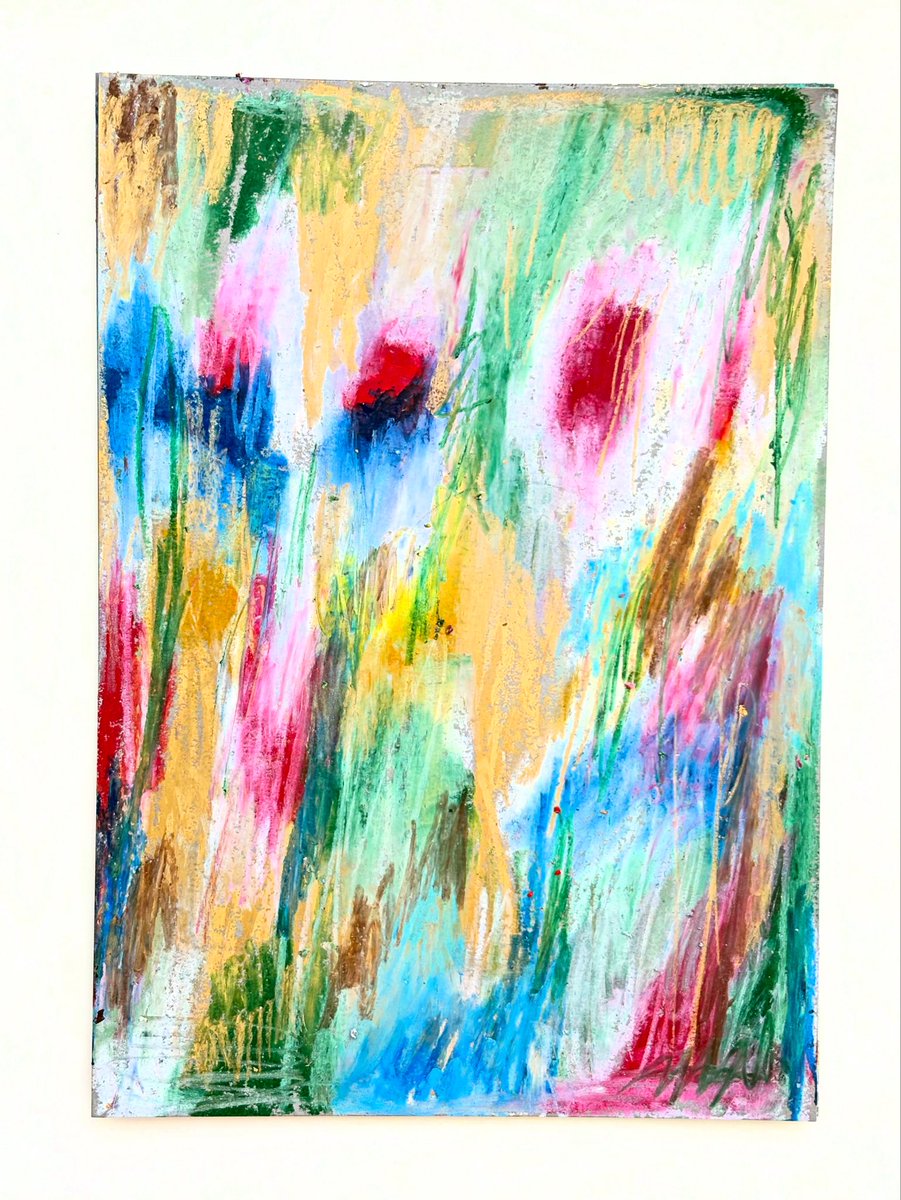 たまにこういう絵を描きたくなる。
短時間で終わる。

時間をかけても良いけど
この絵はこれで完成してると思う。

完成のその先というのが
大事なんだけど。

A4size
Crayon on paper