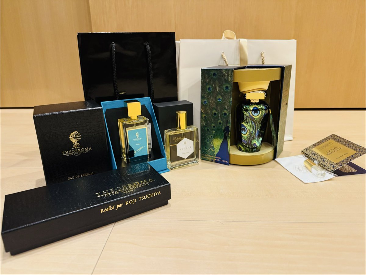 テオブロマ　パルファン　アールグレイプラム EDP10ml テオブロマ パルファン アールグレイプラム EDP10ml - メルカリ