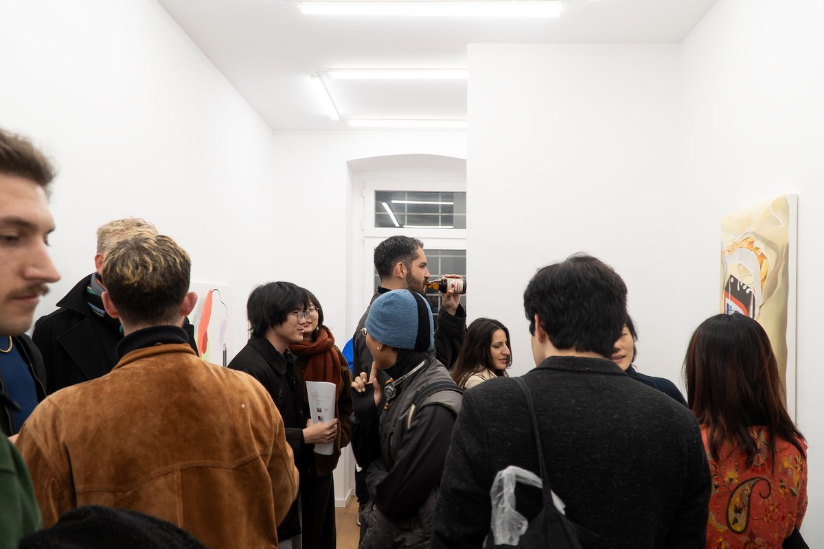 Galerie Met tweet media