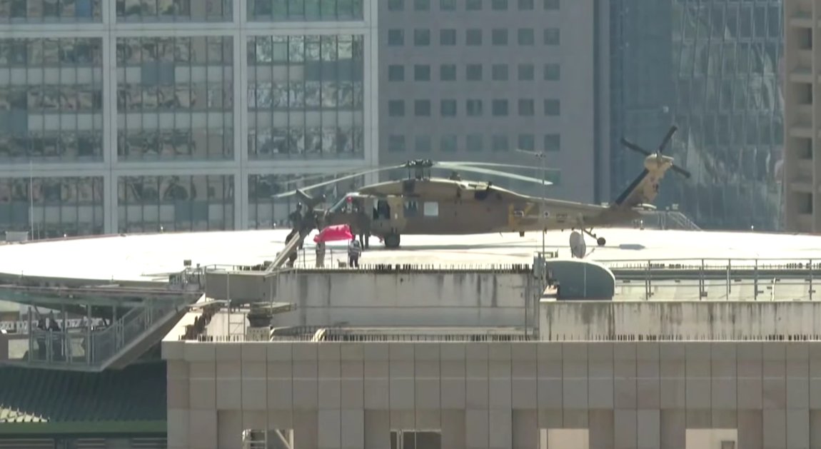 Solo la fuerza y la determinación te conducirán a la paz que tanto anhelas. Porque la verdadera paz no nace de la debilidad, sino de la firmeza interior y la capacidad de sostener tus principios incluso en medio del conflicto.

El poder de la fuerza no es el de la imposición,